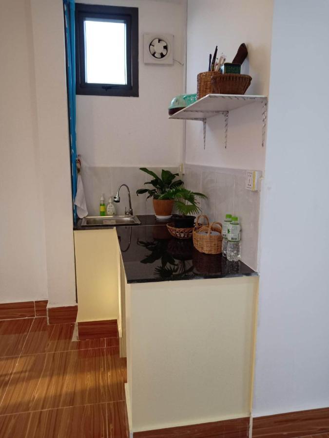 Kol House Bed and Breakfast Phnom Penh Exteriör bild