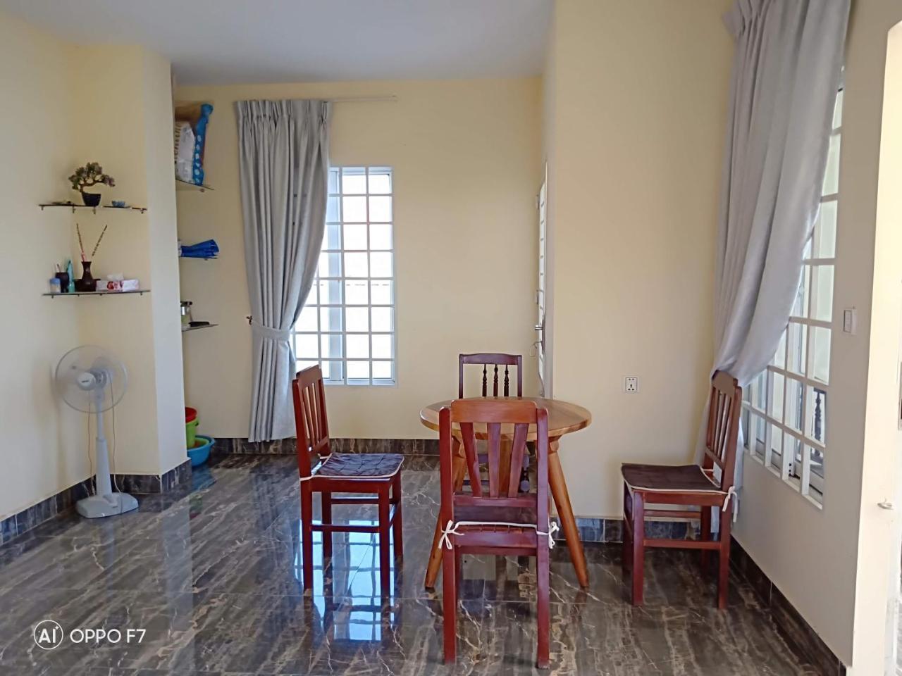 Kol House Bed and Breakfast Phnom Penh Exteriör bild